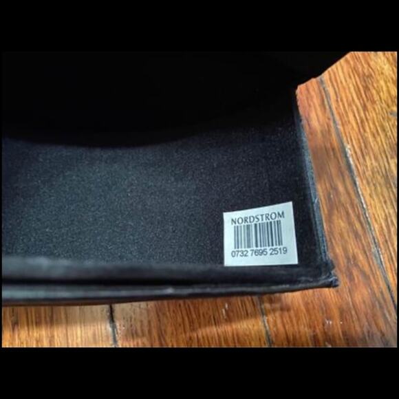 MARC by Marc Jacobs Large Black Sunglasses Hard Case - Picture 5 of 7